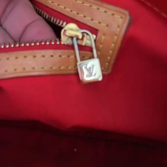 Louis Vuitton Bag Reade Monogram Vernis Pm Red Patent Leather Tote Small